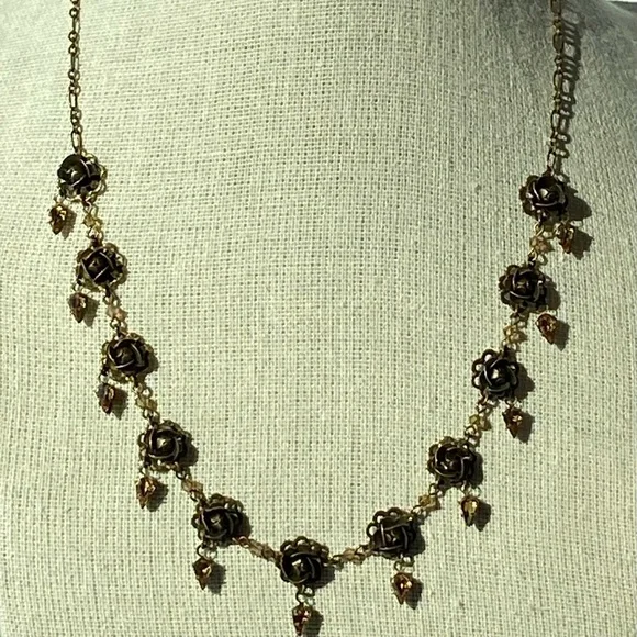 Liz Palacios Signed Pear-Shaped CrystalFlower Choker Necklace - Picture 14 of 14